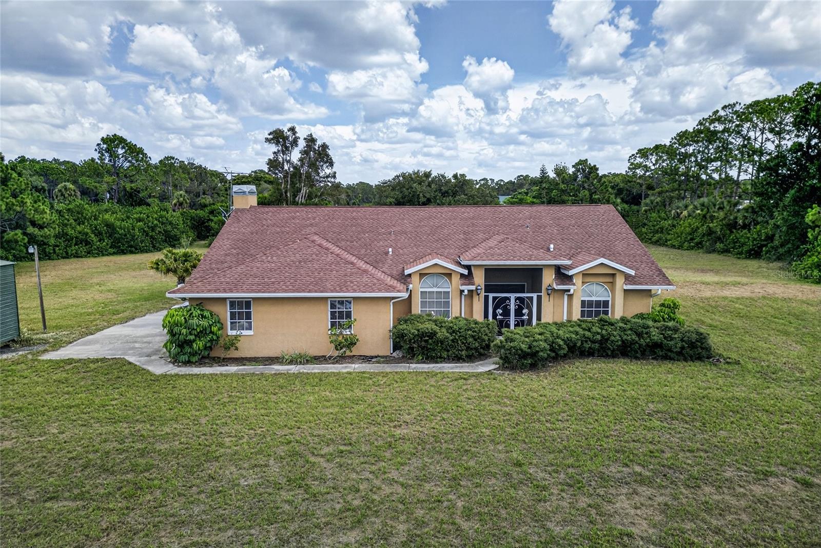105 JACARANDA BLVD — photo 3