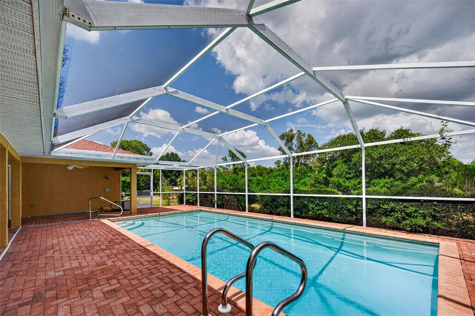 105 JACARANDA BLVD — photo 50