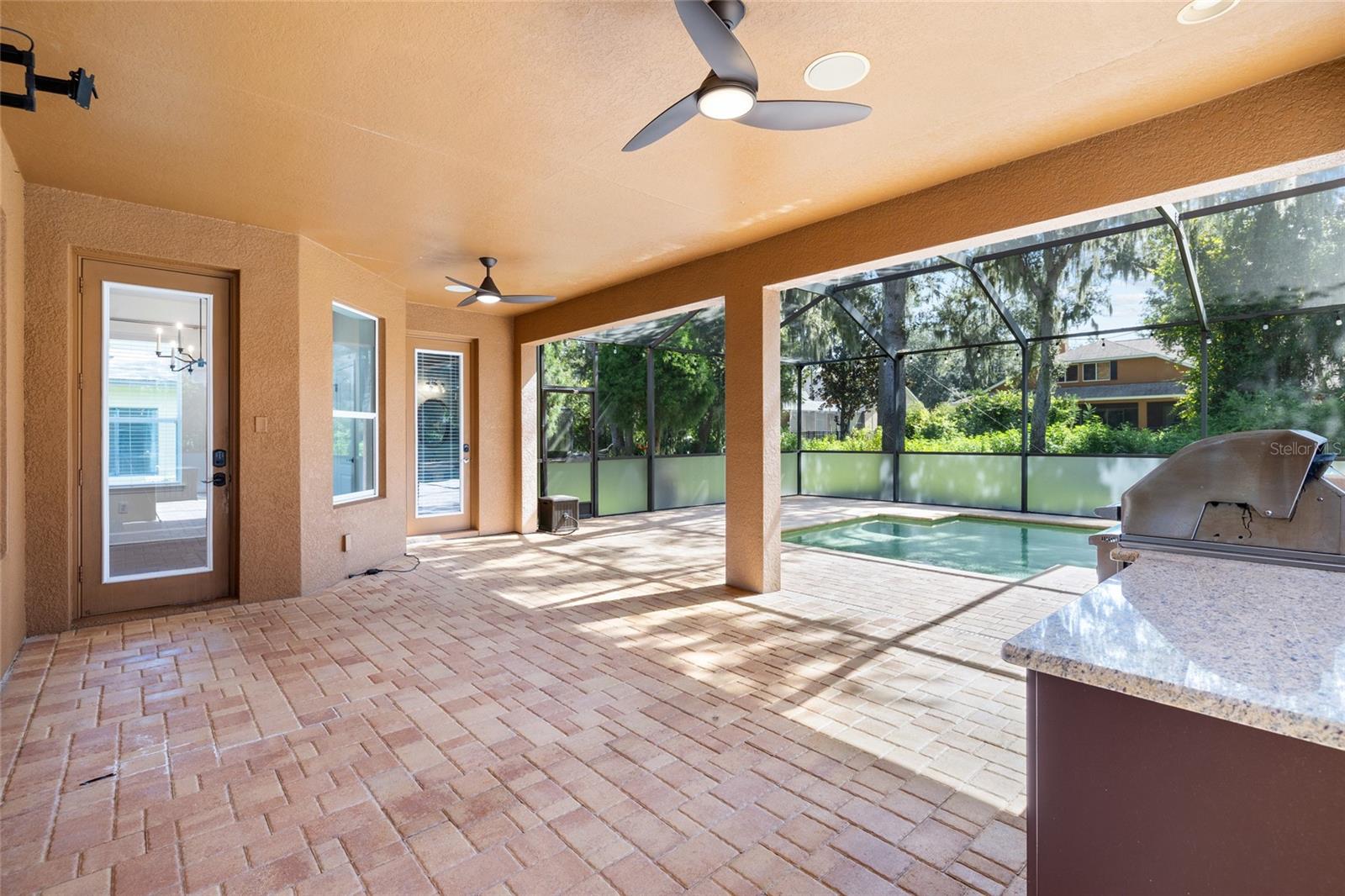 15910 TERNGLADE DR — photo 61