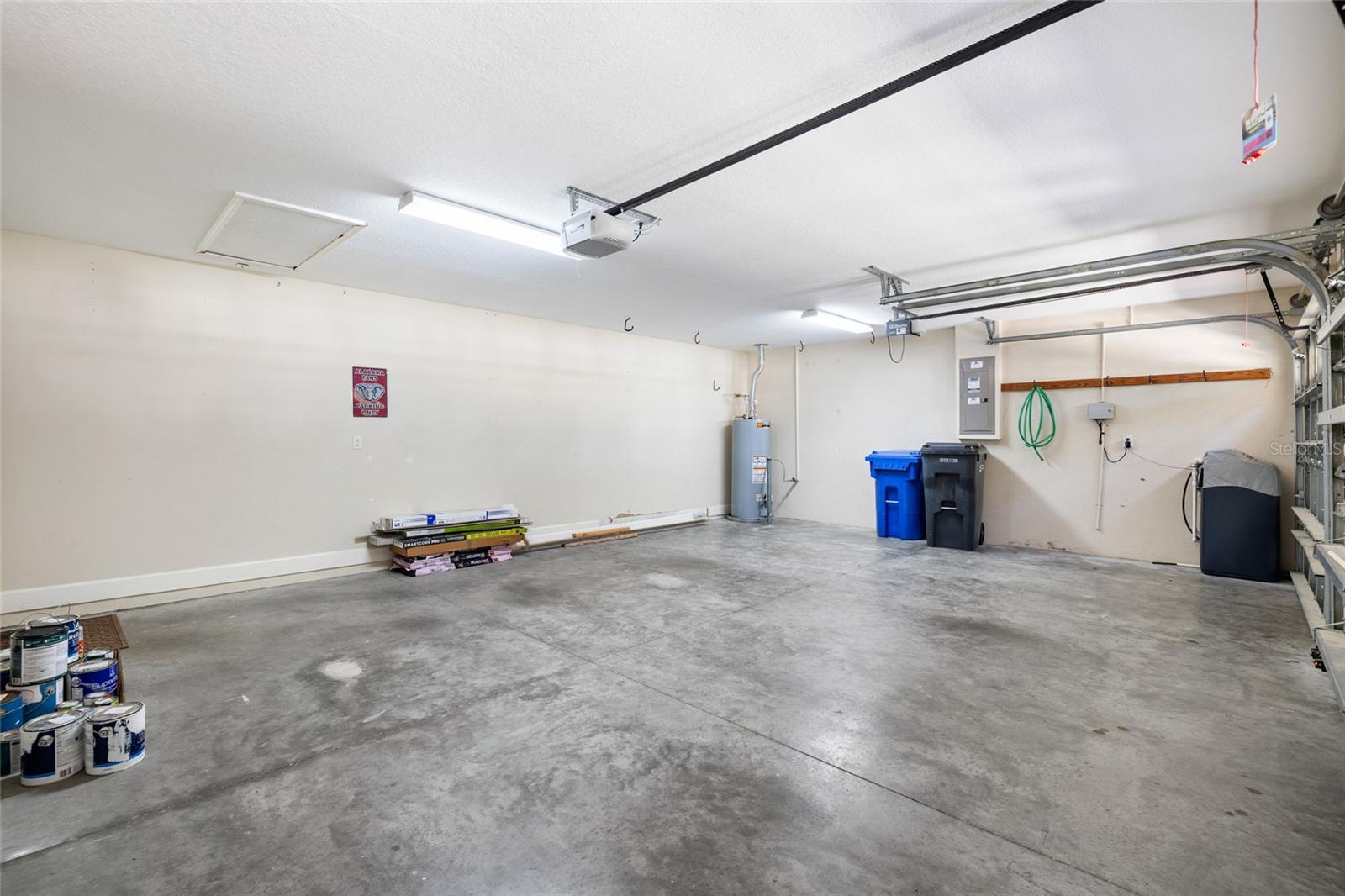 15910 TERNGLADE DR — photo 59