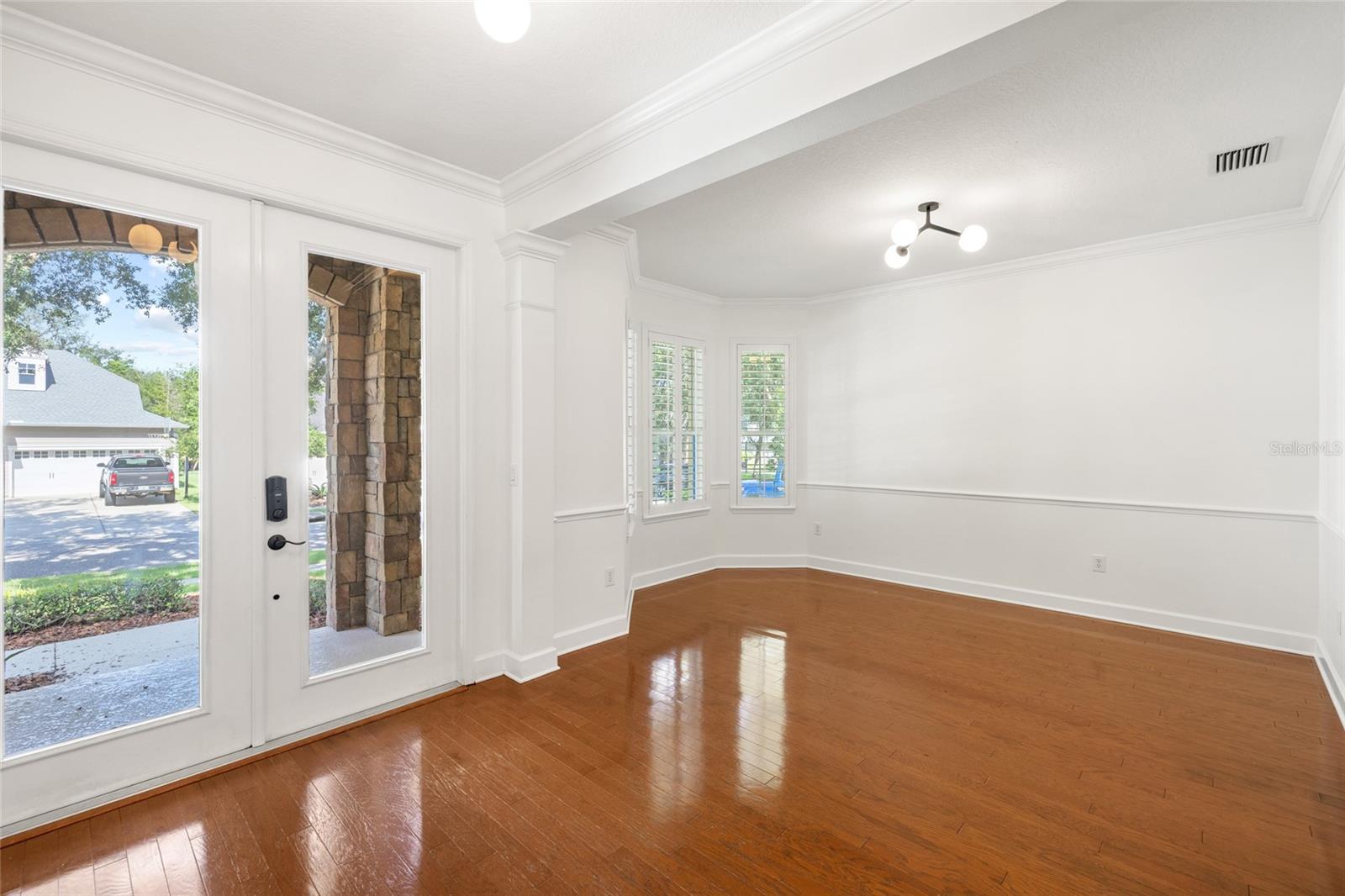 15910 TERNGLADE DR — photo 8