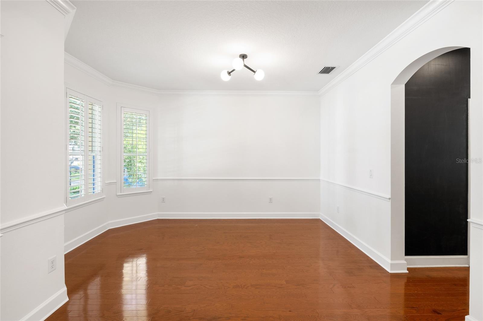 15910 TERNGLADE DR — photo 11