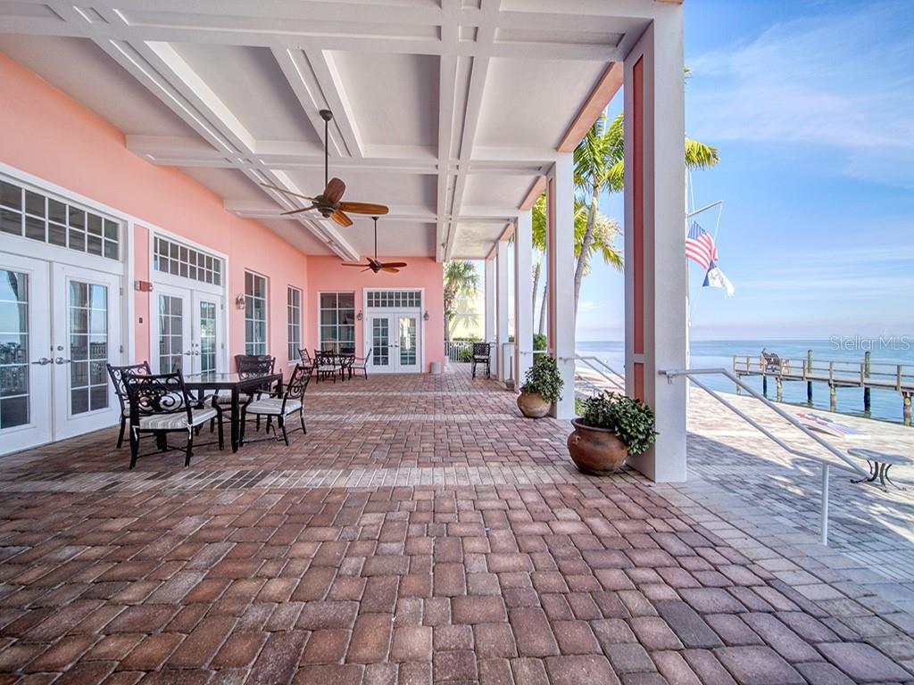 4728 BEACH DR SE #B — photo 35