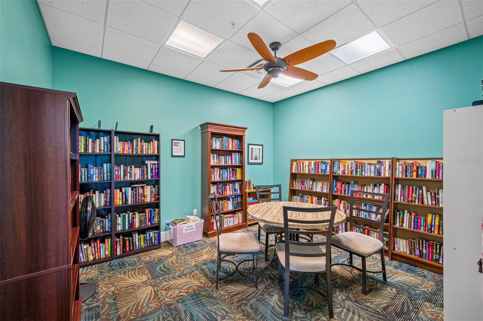 4728 BEACH DR SE #B — photo 31
