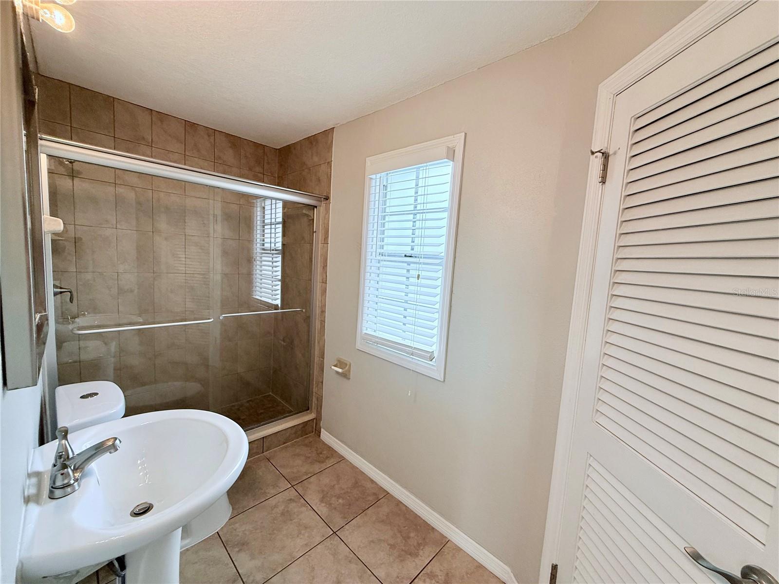 4728 BEACH DR SE #B — photo 12