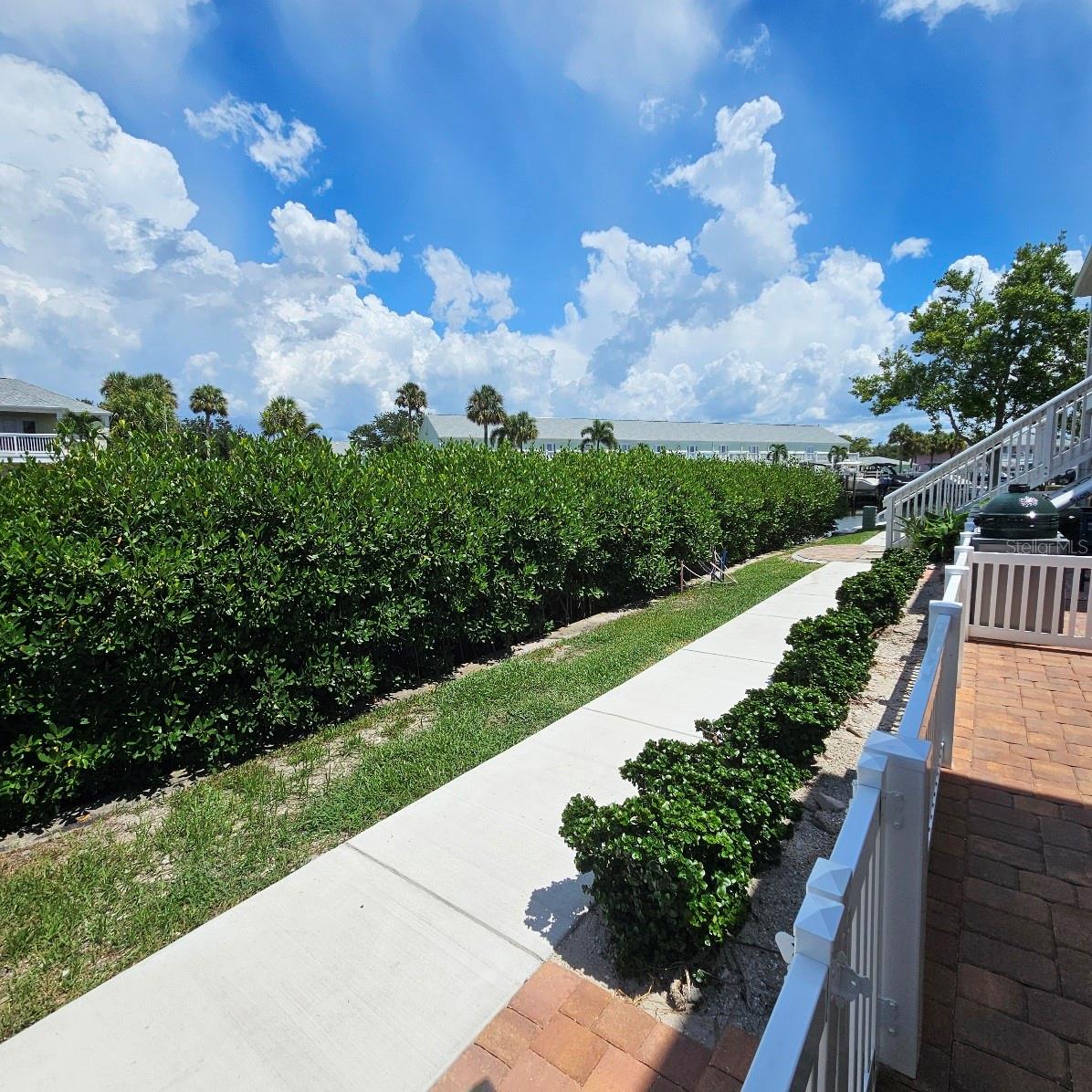 4728 BEACH DR SE #B — photo 21