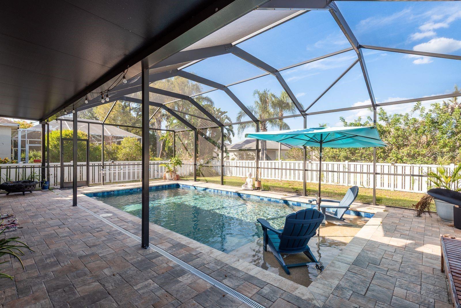 1810 WINSLOE DR — photo 35