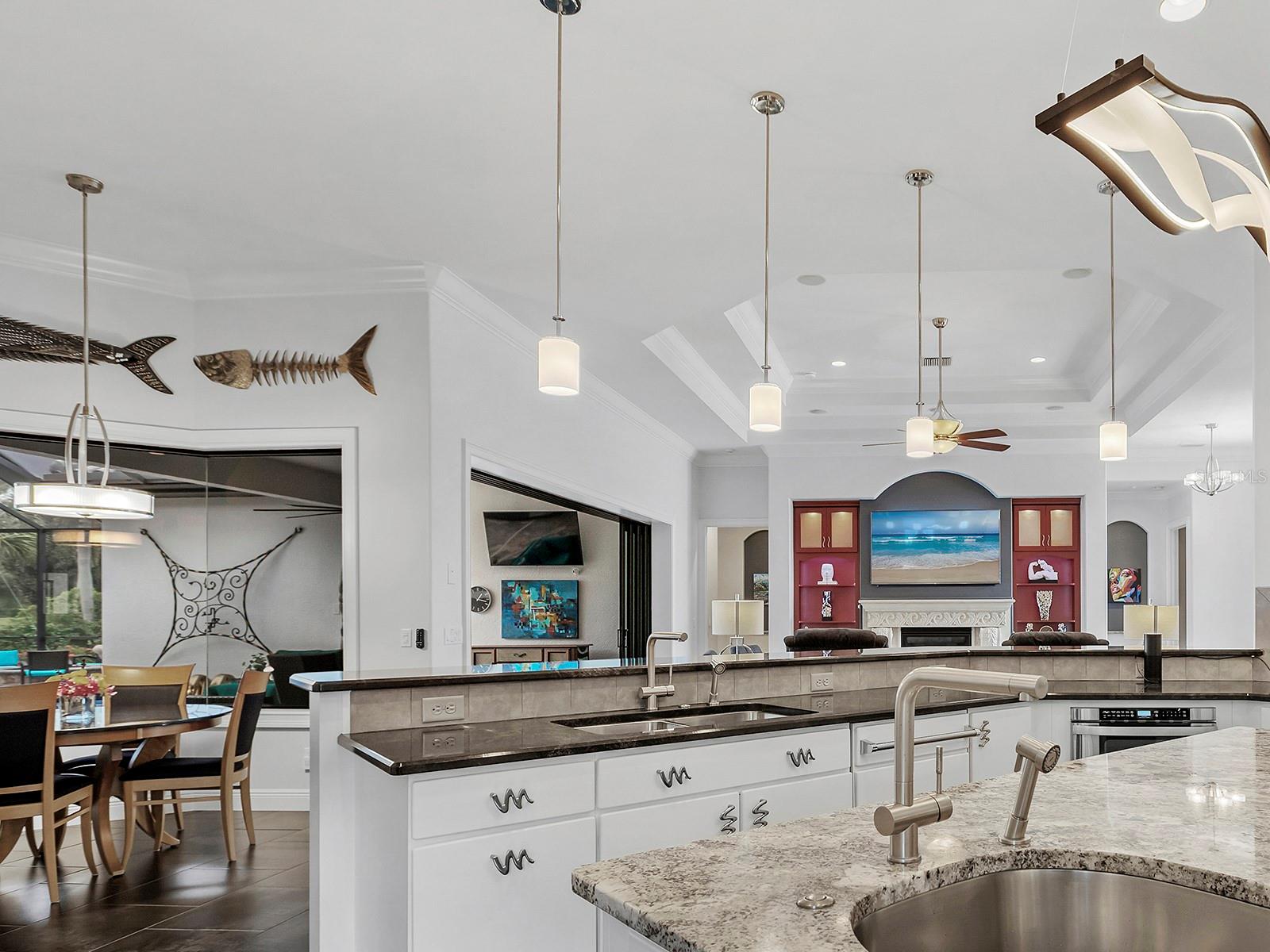 14615 LEOPARD CREEK PL — photo 21