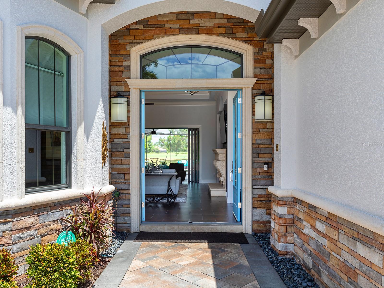 14615 LEOPARD CREEK PL — photo 4