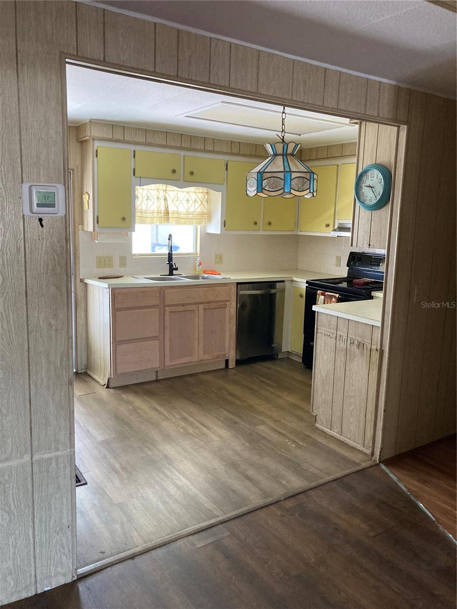 3212 W TIKI DR — photo 12