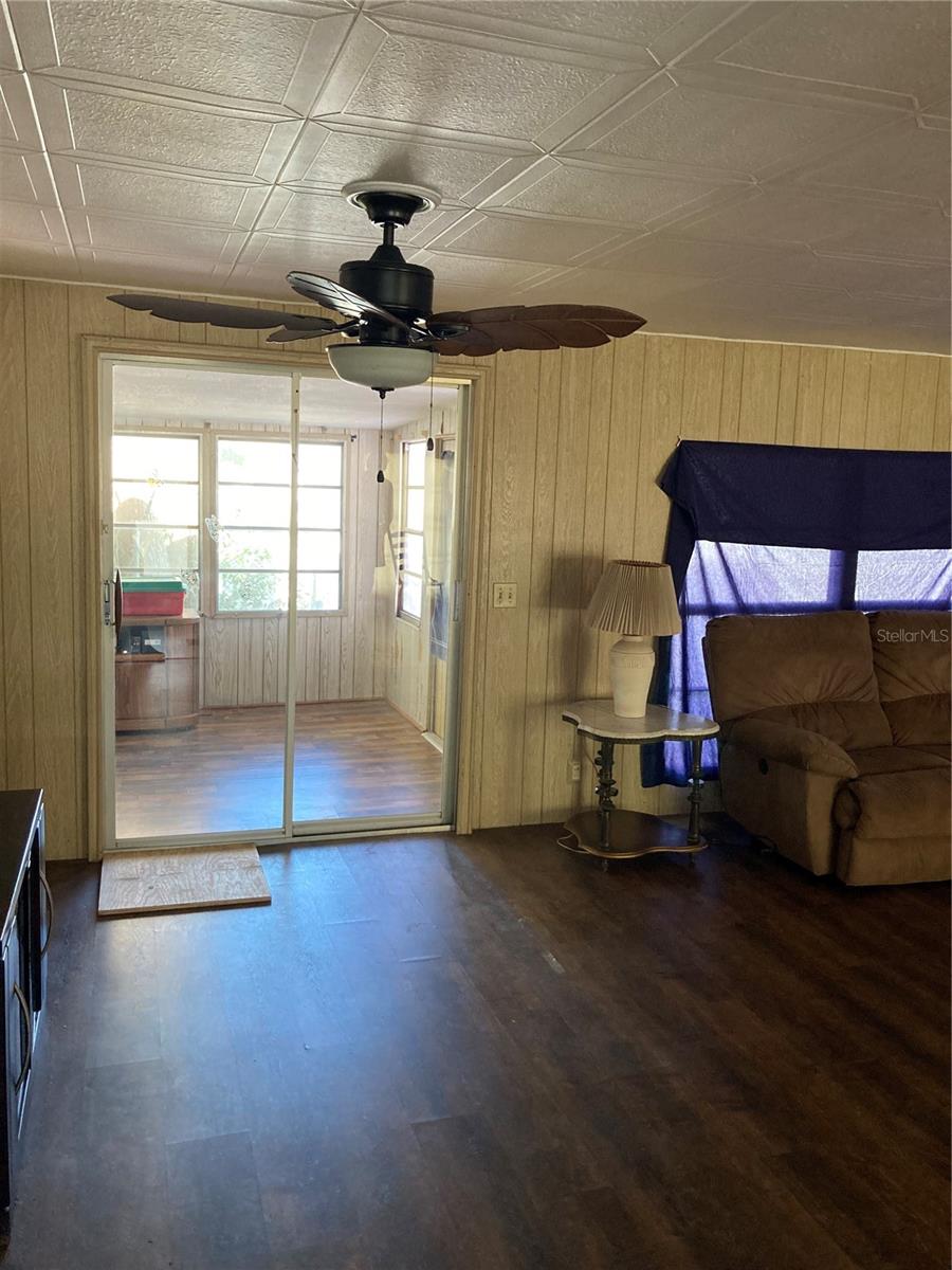 3212 W TIKI DR — photo 15