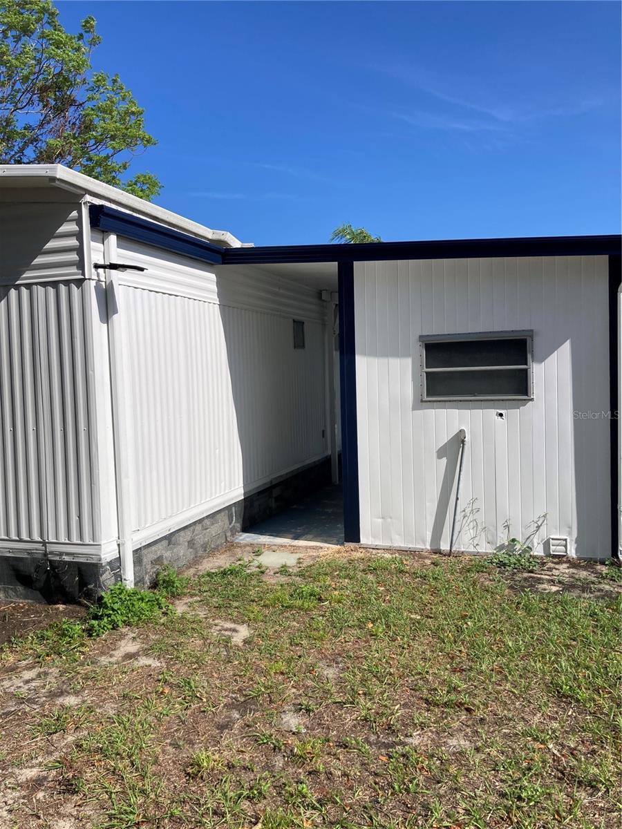 3212 W TIKI DR — photo 10