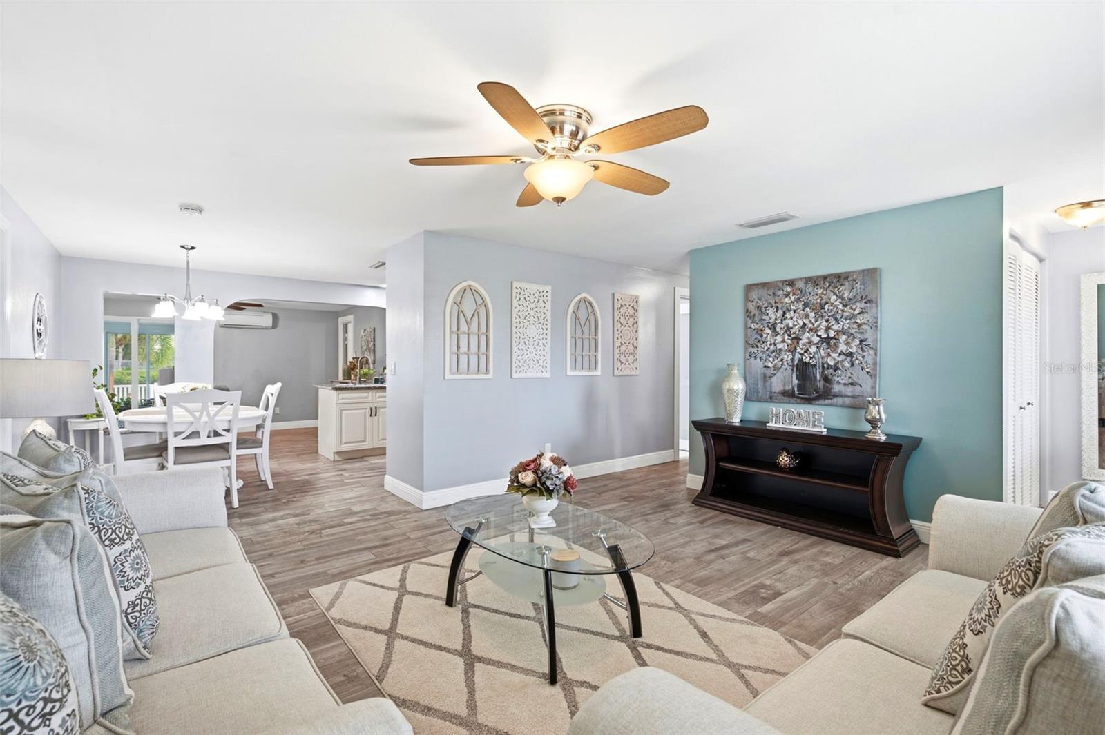 485 FLAMINGO DR — photo 17