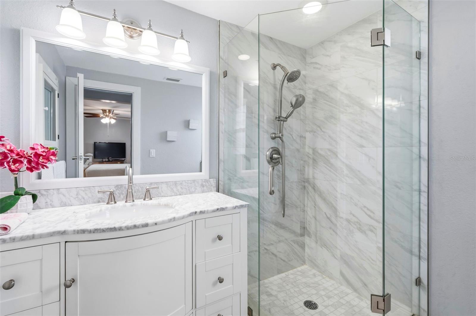 485 FLAMINGO DR — photo 24