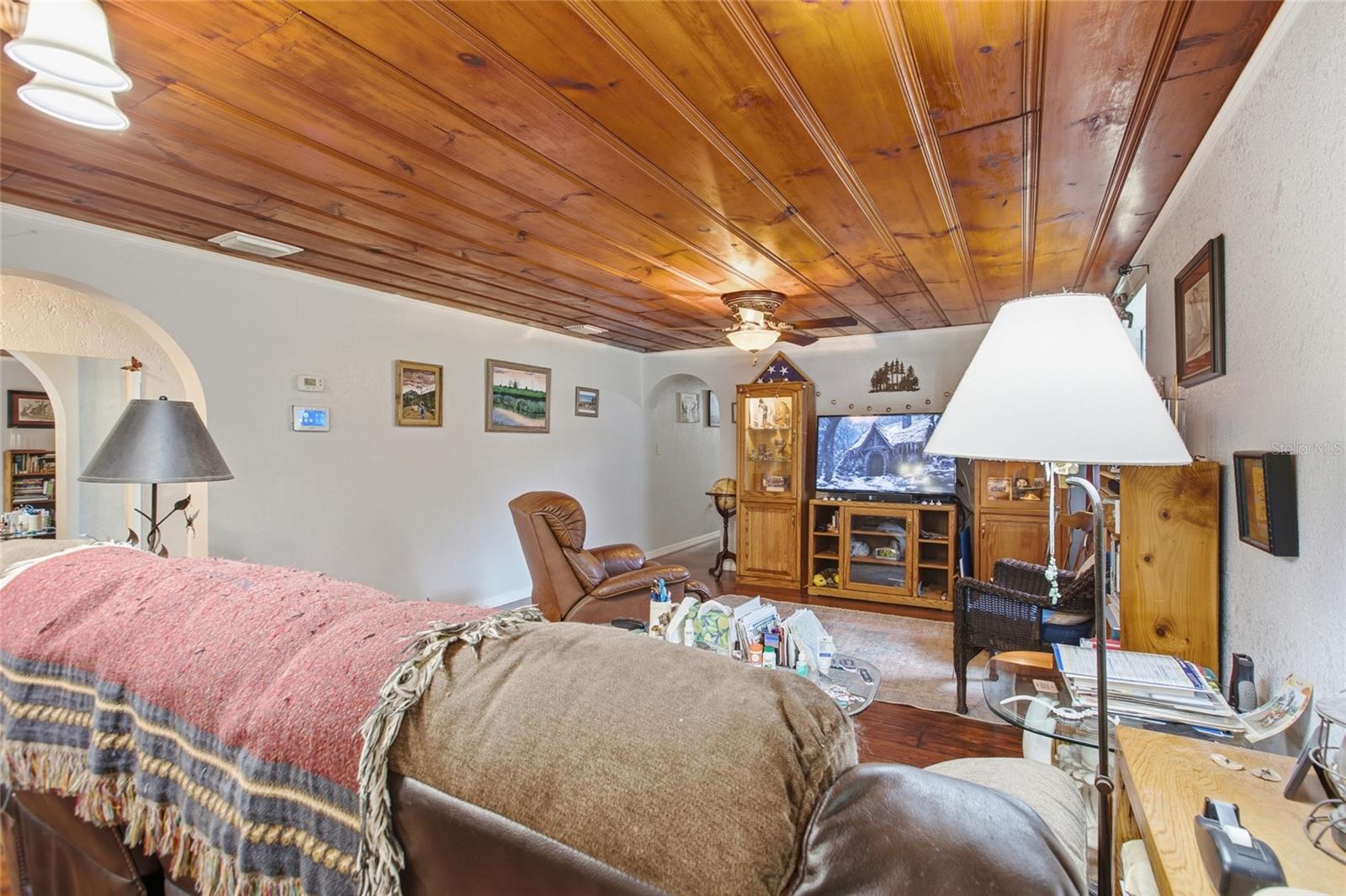 40832 RIVER RD — photo 10