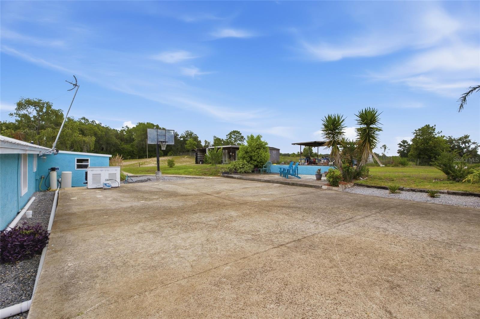 40832 RIVER RD — photo 44