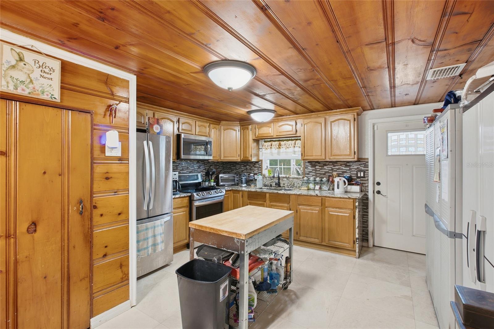 40832 RIVER RD — photo 5