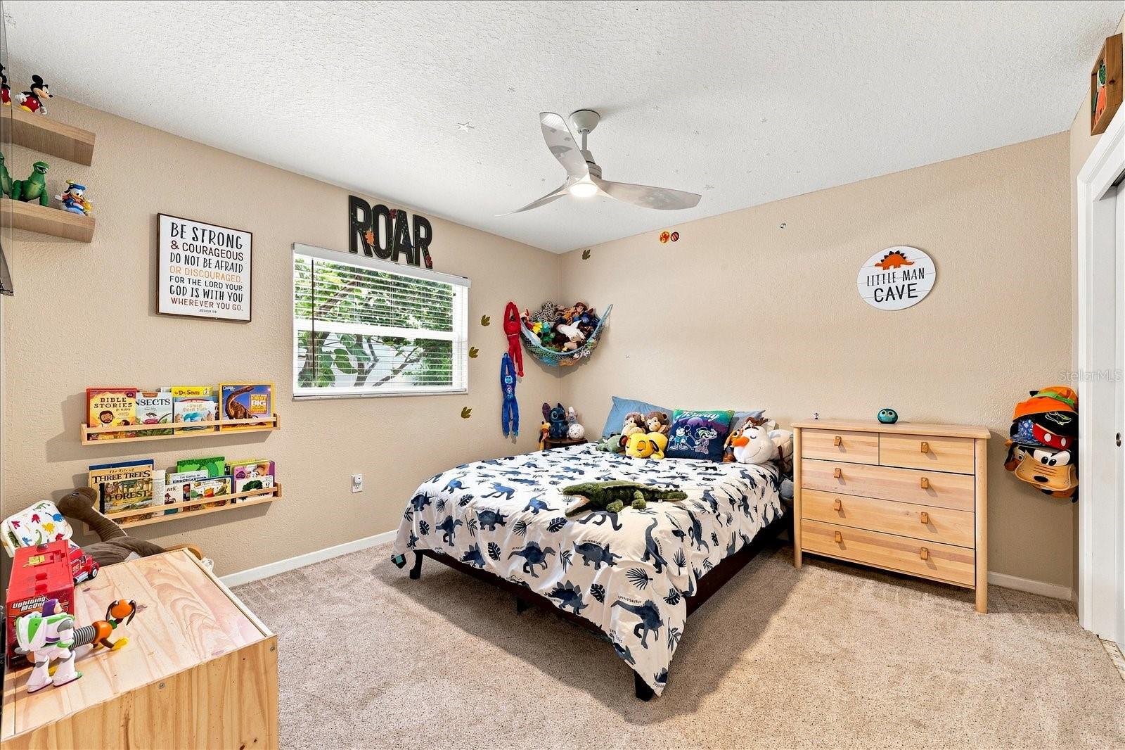 8805 KENWOOD RD — photo 24