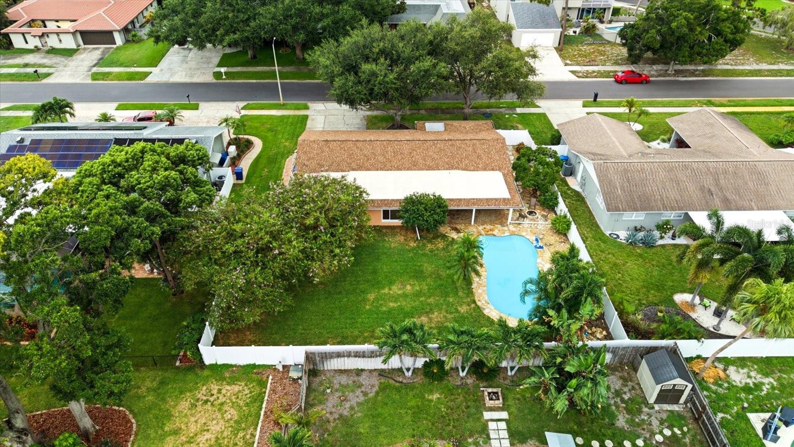 8805 KENWOOD RD — photo 41