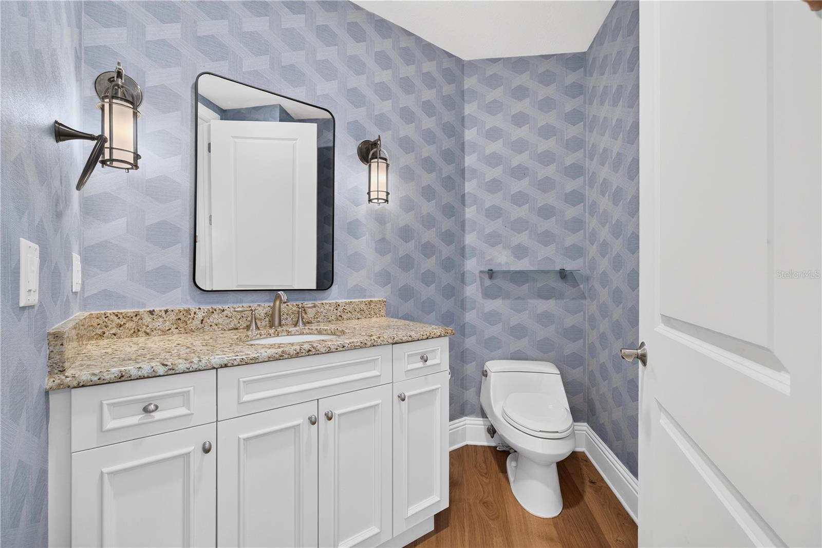 180 BEACH DR NE #502 — photo 38