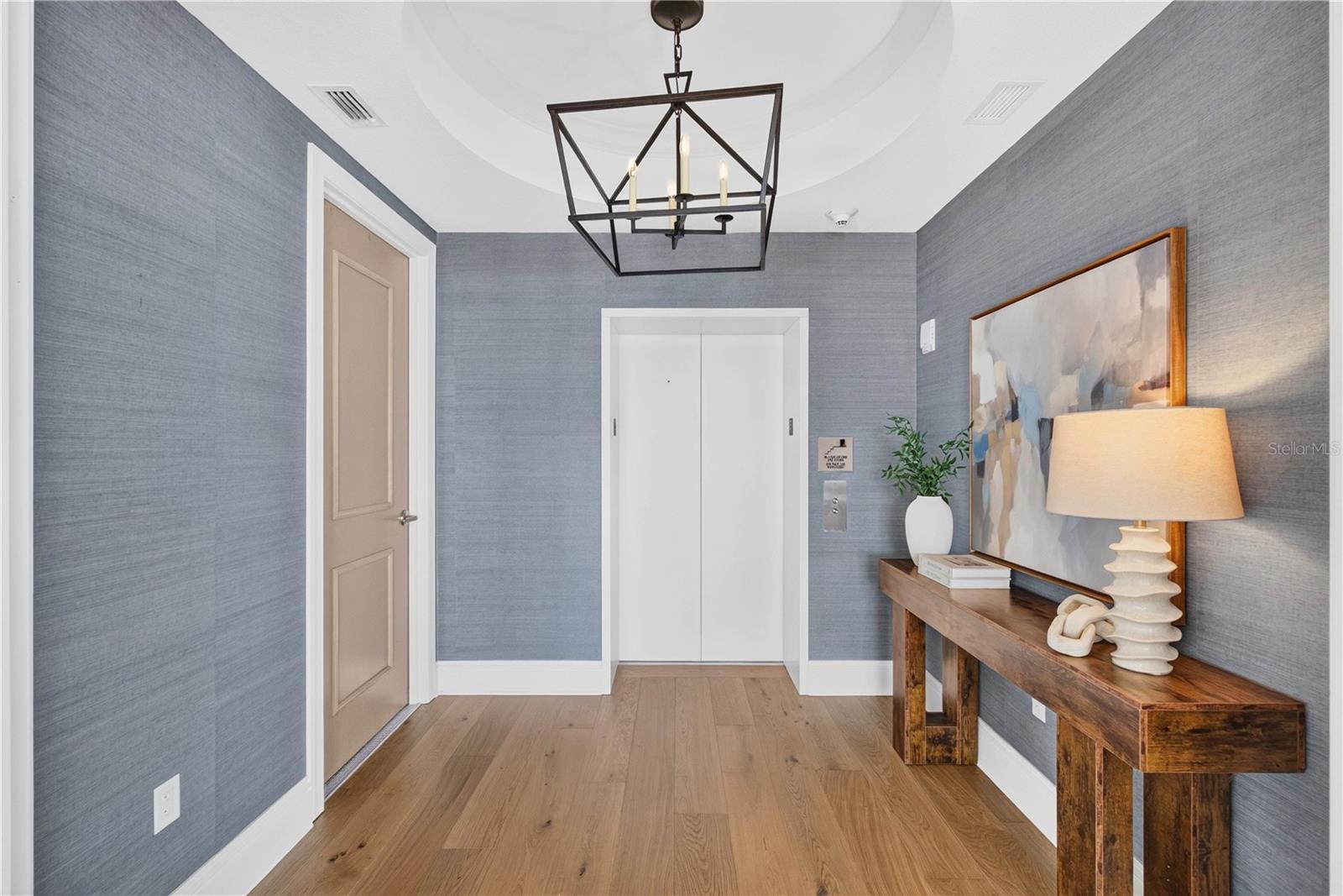 180 BEACH DR NE #502 — photo 4
