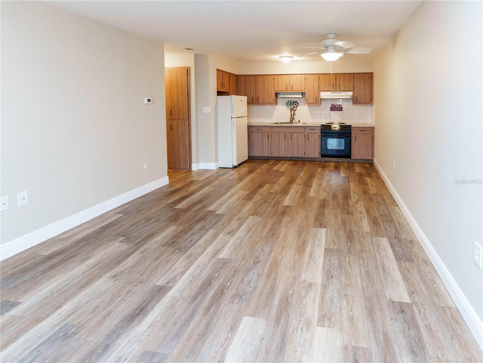 4318 TAHITIAN GARDENS CIR #F — photo 6