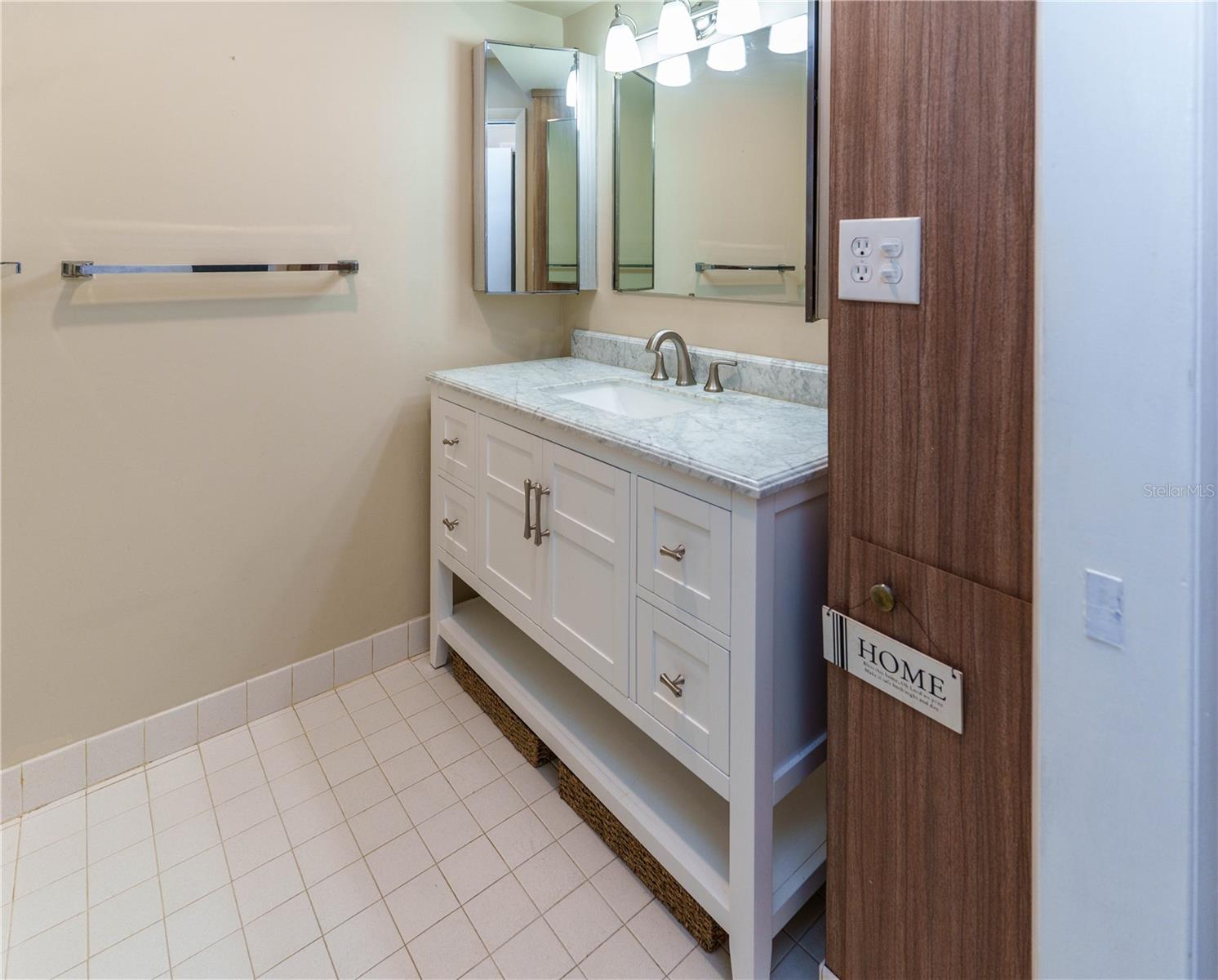 4318 TAHITIAN GARDENS CIR #F — photo 12