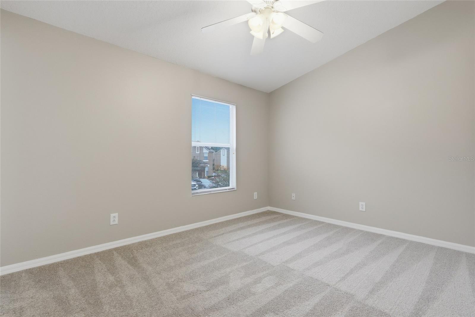 1236 BLENHEIM CT — photo 13