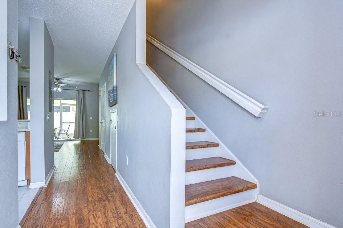 8551 TRAIL WIND DR — photo 26