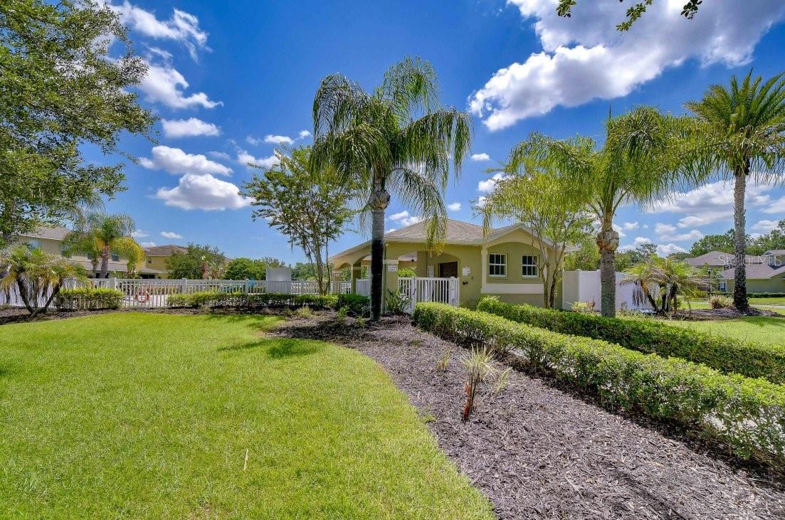 8551 TRAIL WIND DR — photo 46