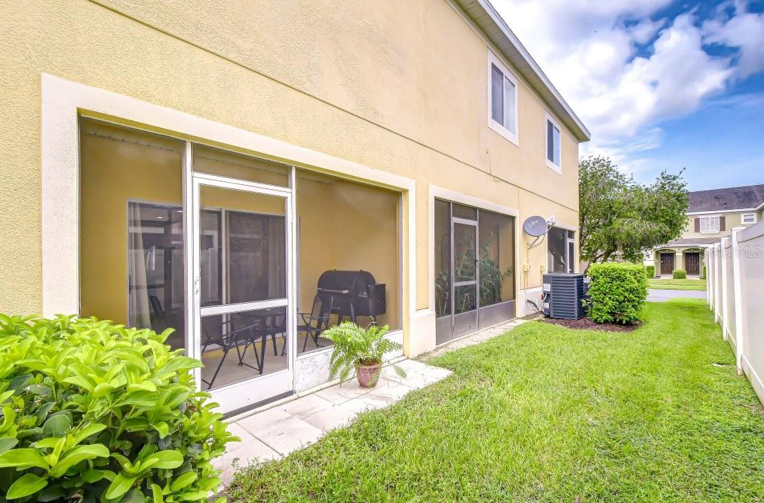 8551 TRAIL WIND DR — photo 20
