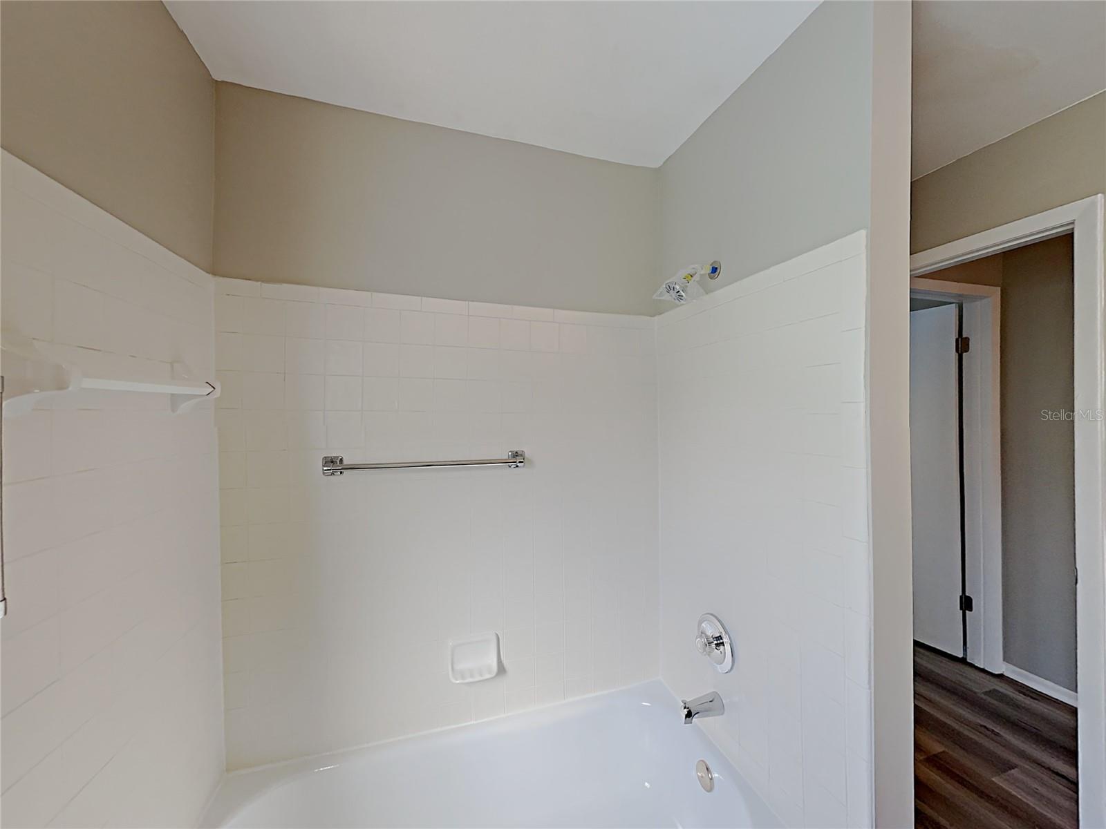 3205 40TH ST W — photo 9
