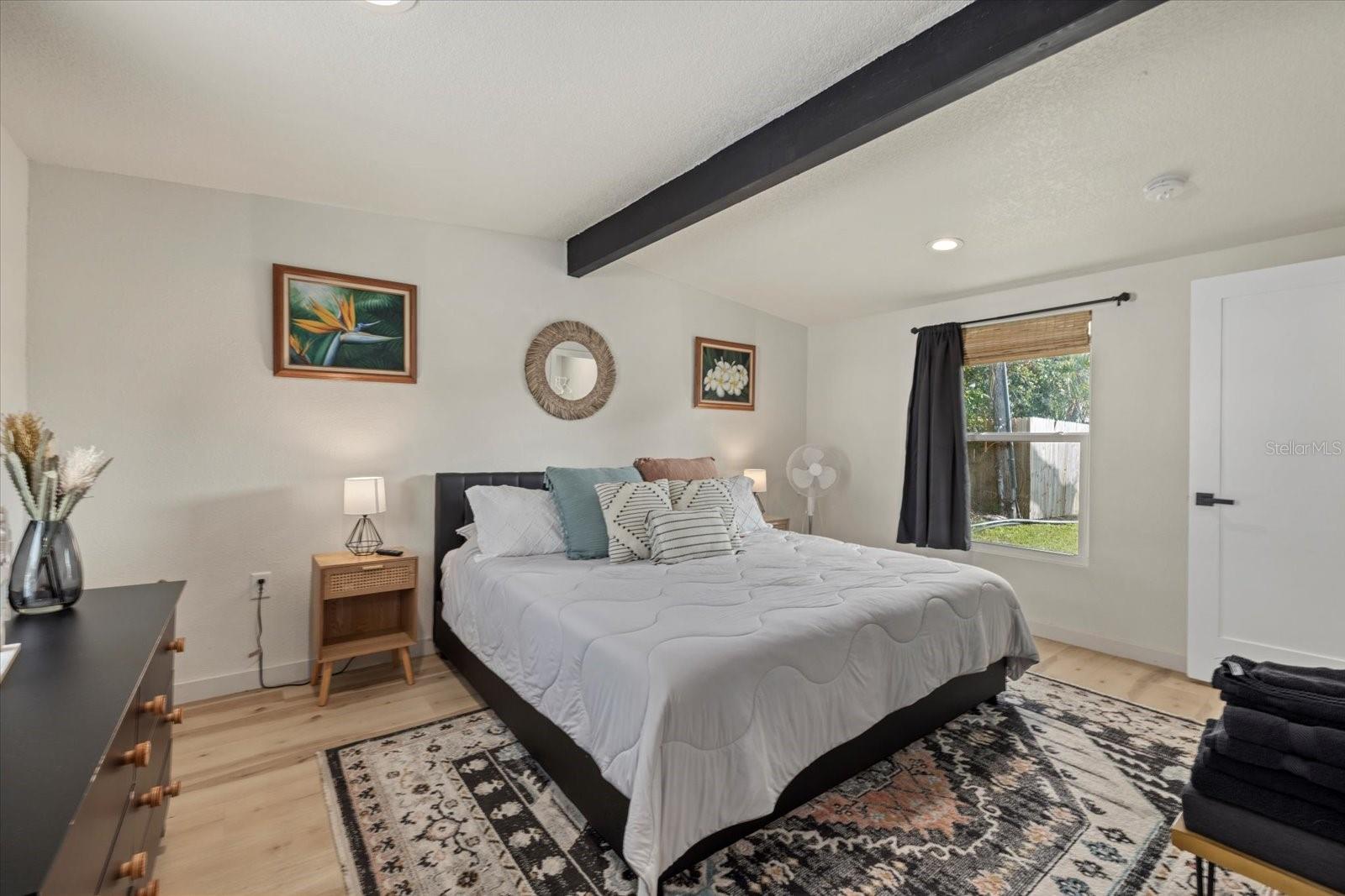 2069 BOUGAINVILLEA ST — photo 35