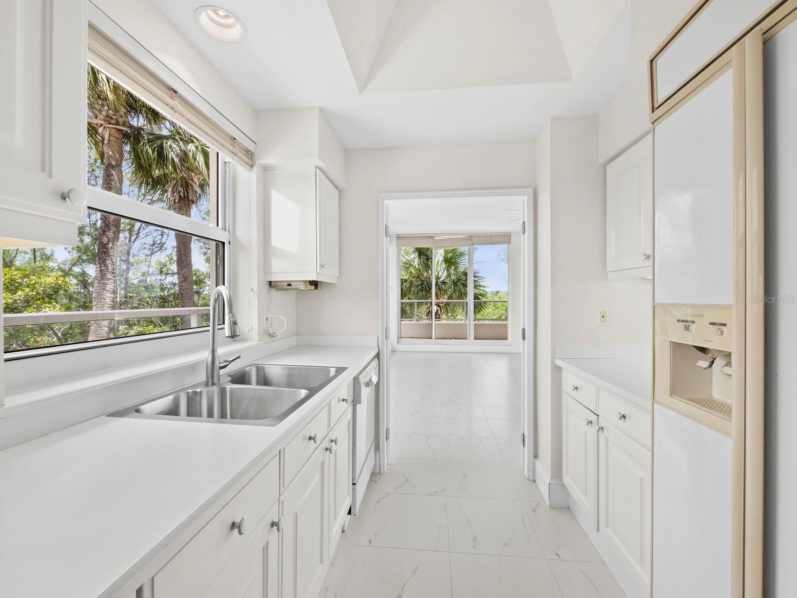 3080 GRAND BAY BLVD #512 — photo 17