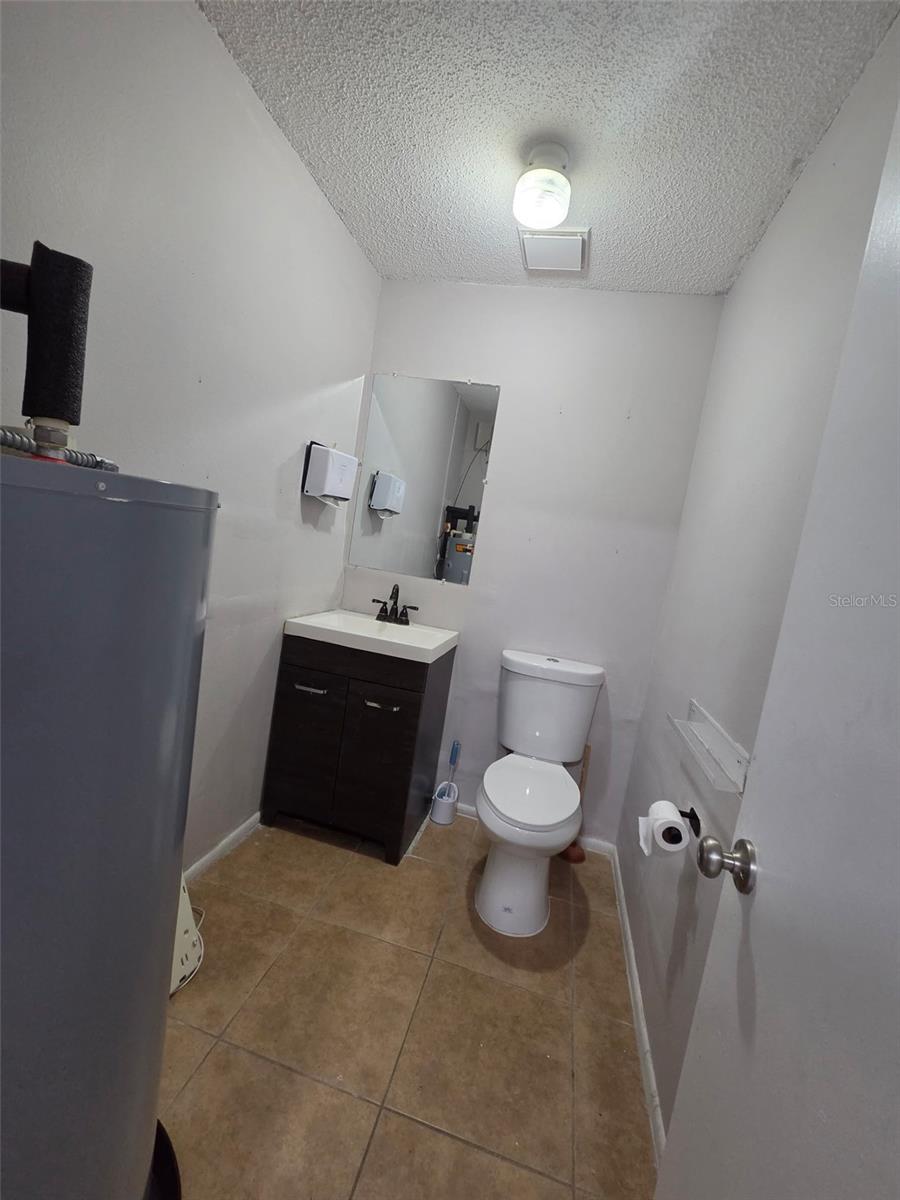 7154 CONGRESS ST — photo 7