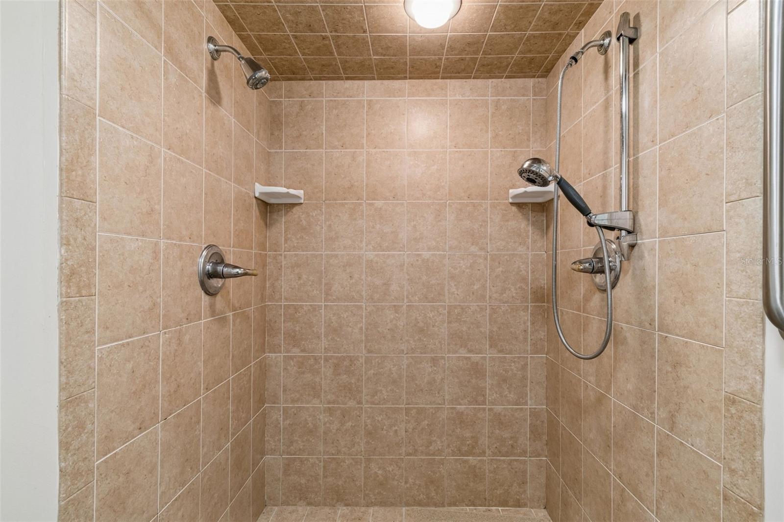 10387 CARROLLWOOD LN #303 — photo 26