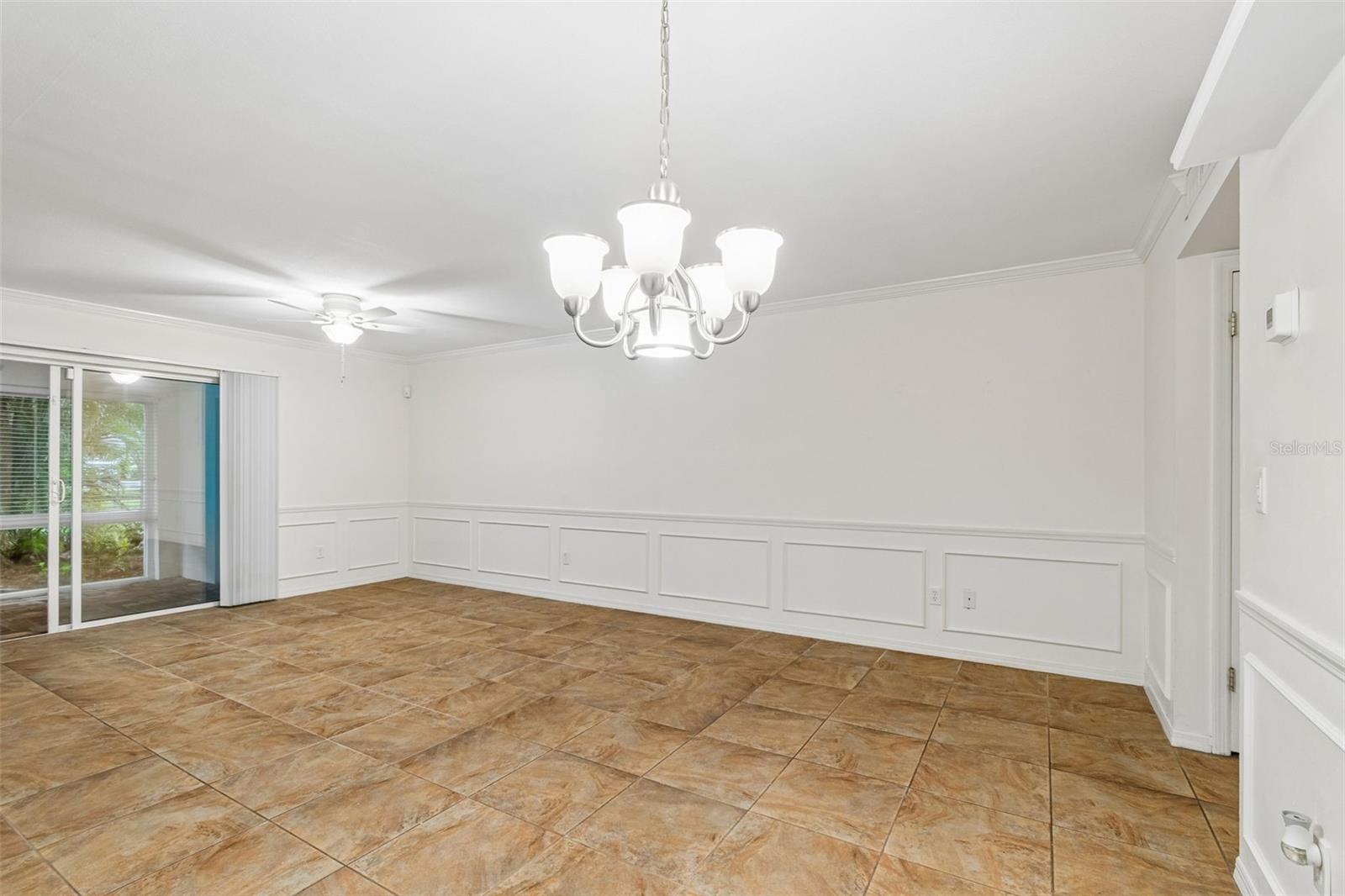 10387 CARROLLWOOD LN #303 — photo 14
