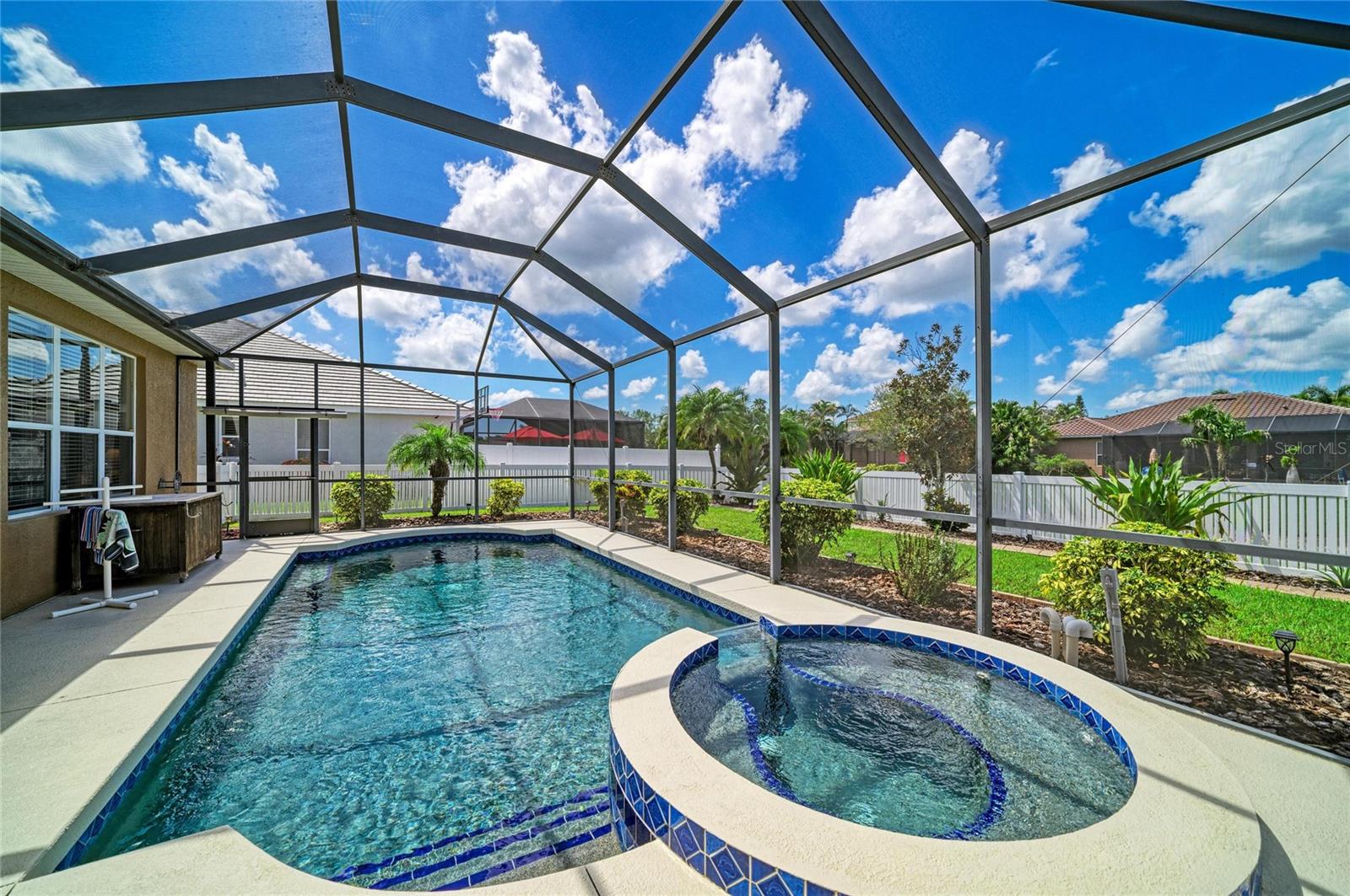 1401 PINYON PINE DR — photo 49