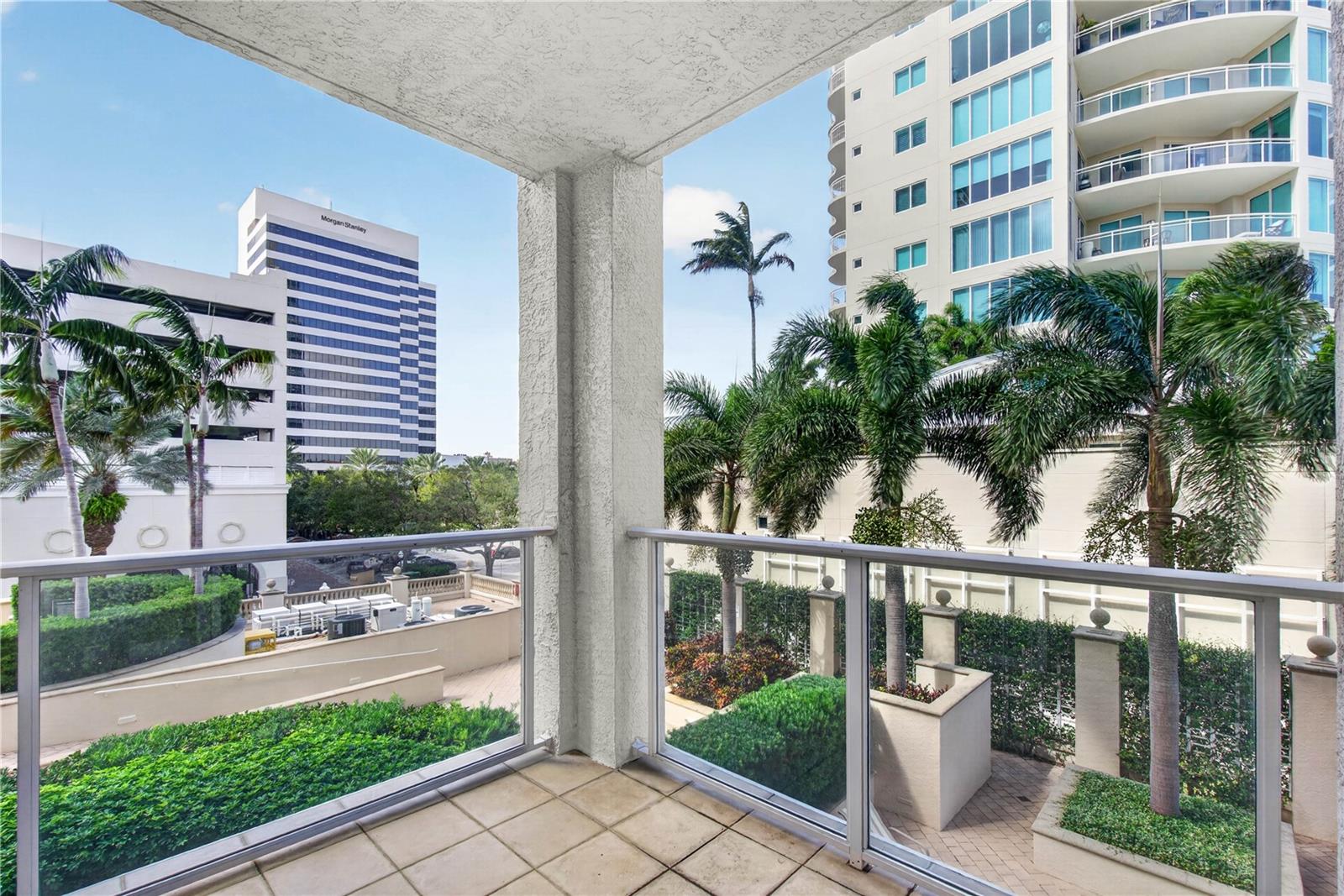 100 BEACH DR NE #401 — photo 25