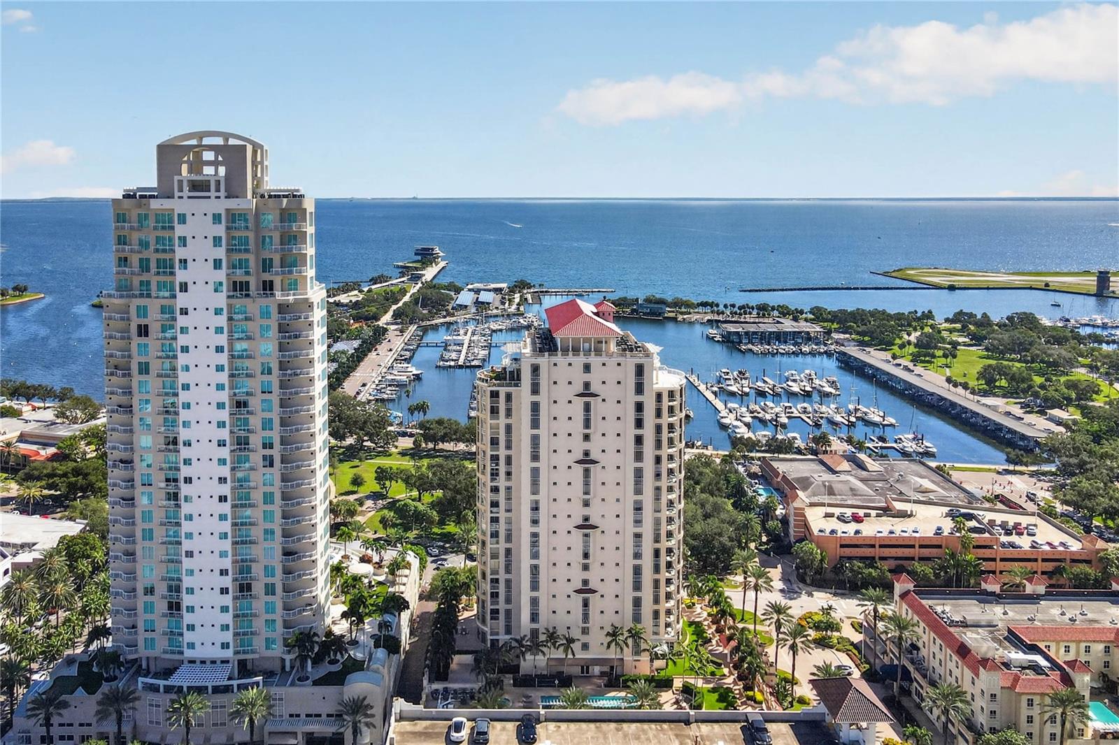 100 BEACH DR NE #401 — photo 2