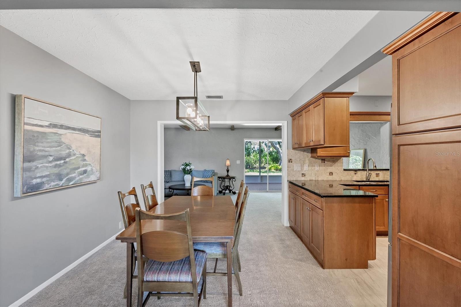 5201 STEVENS DR — photo 9