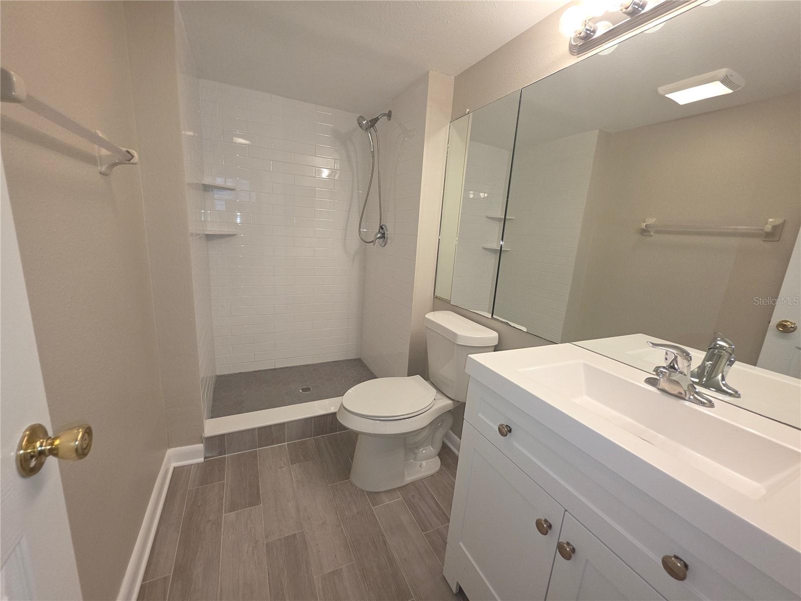 2049 SKIMMER CT W #311 — photo 10