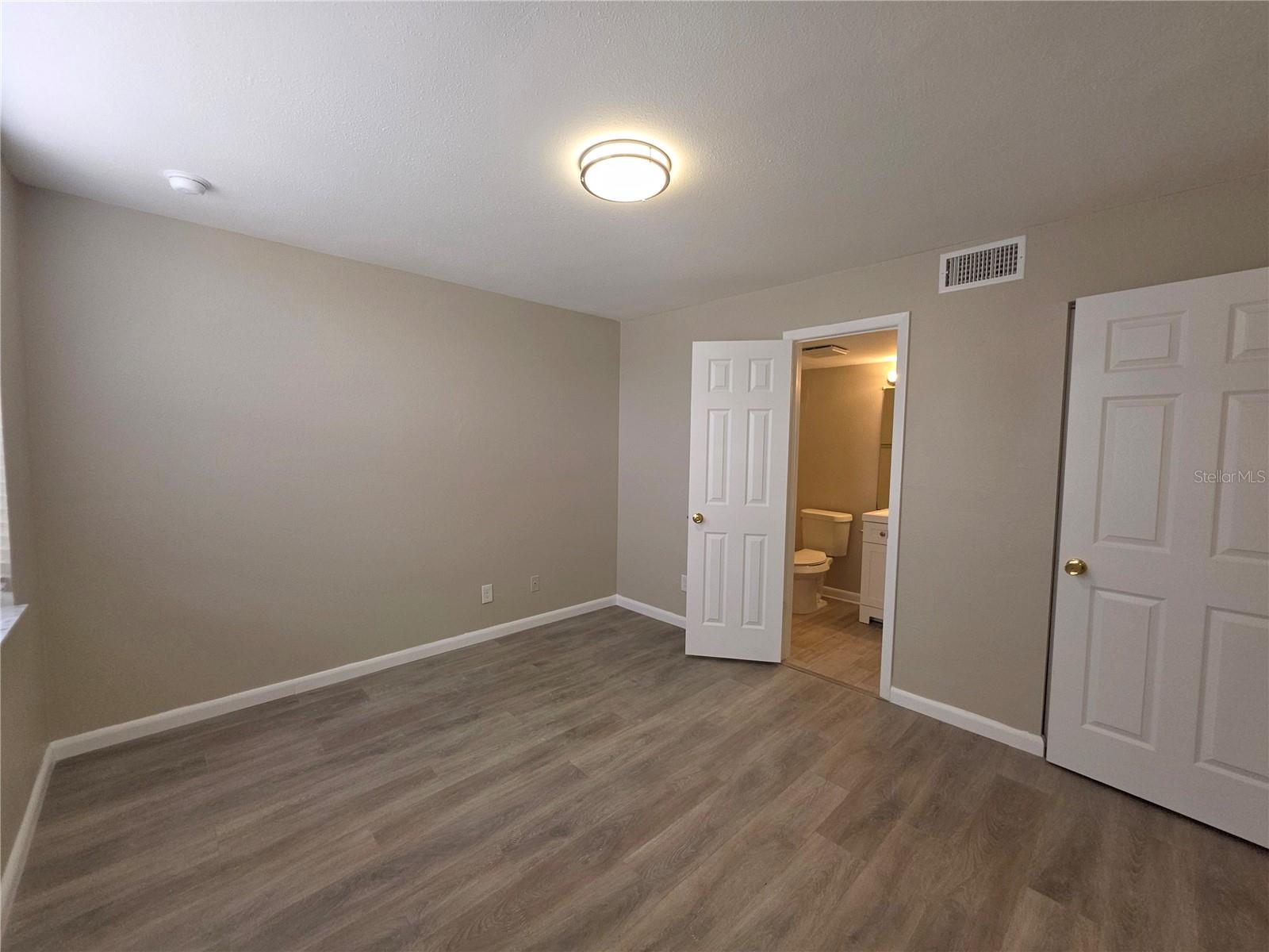 2049 SKIMMER CT W #311 — photo 12