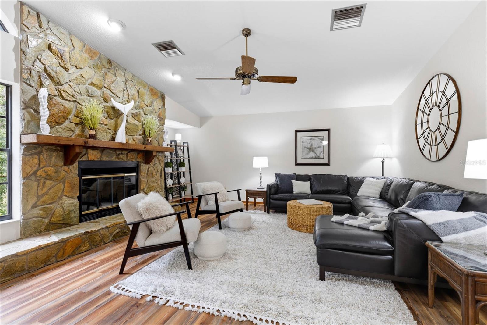 1056 ENISWOOD PKWY — photo 16