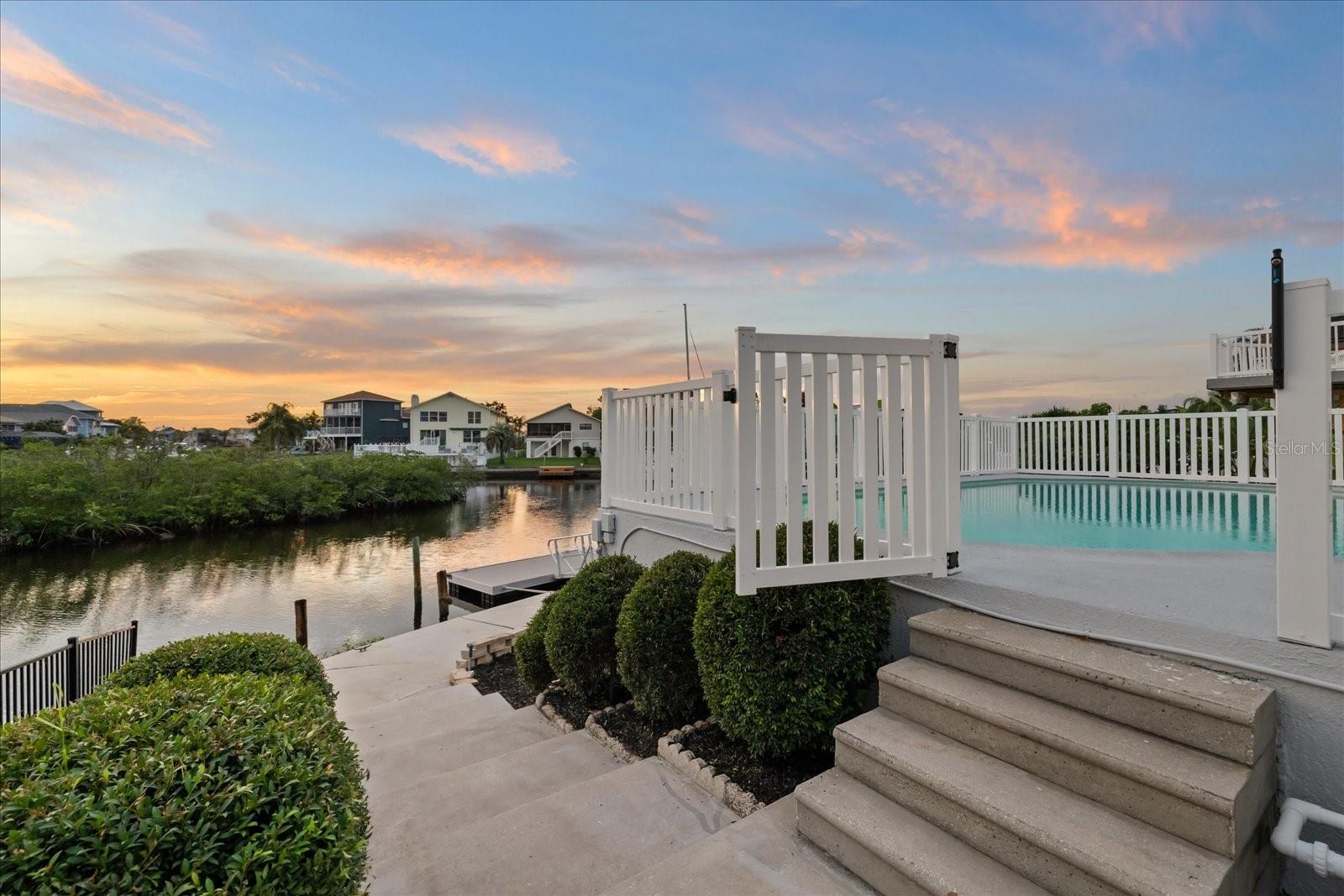 6121 BAYSIDE DR — photo 70