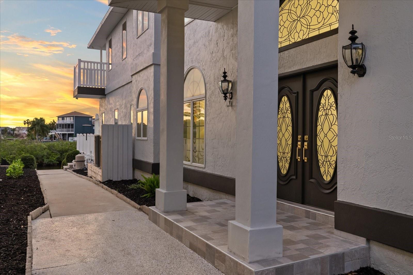 6121 BAYSIDE DR — photo 2