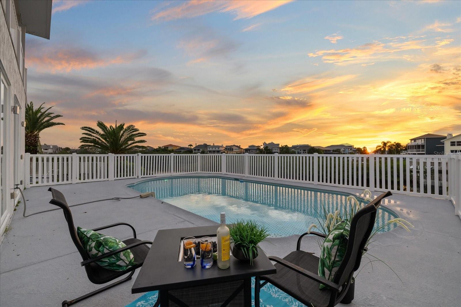 6121 BAYSIDE DR — photo 11
