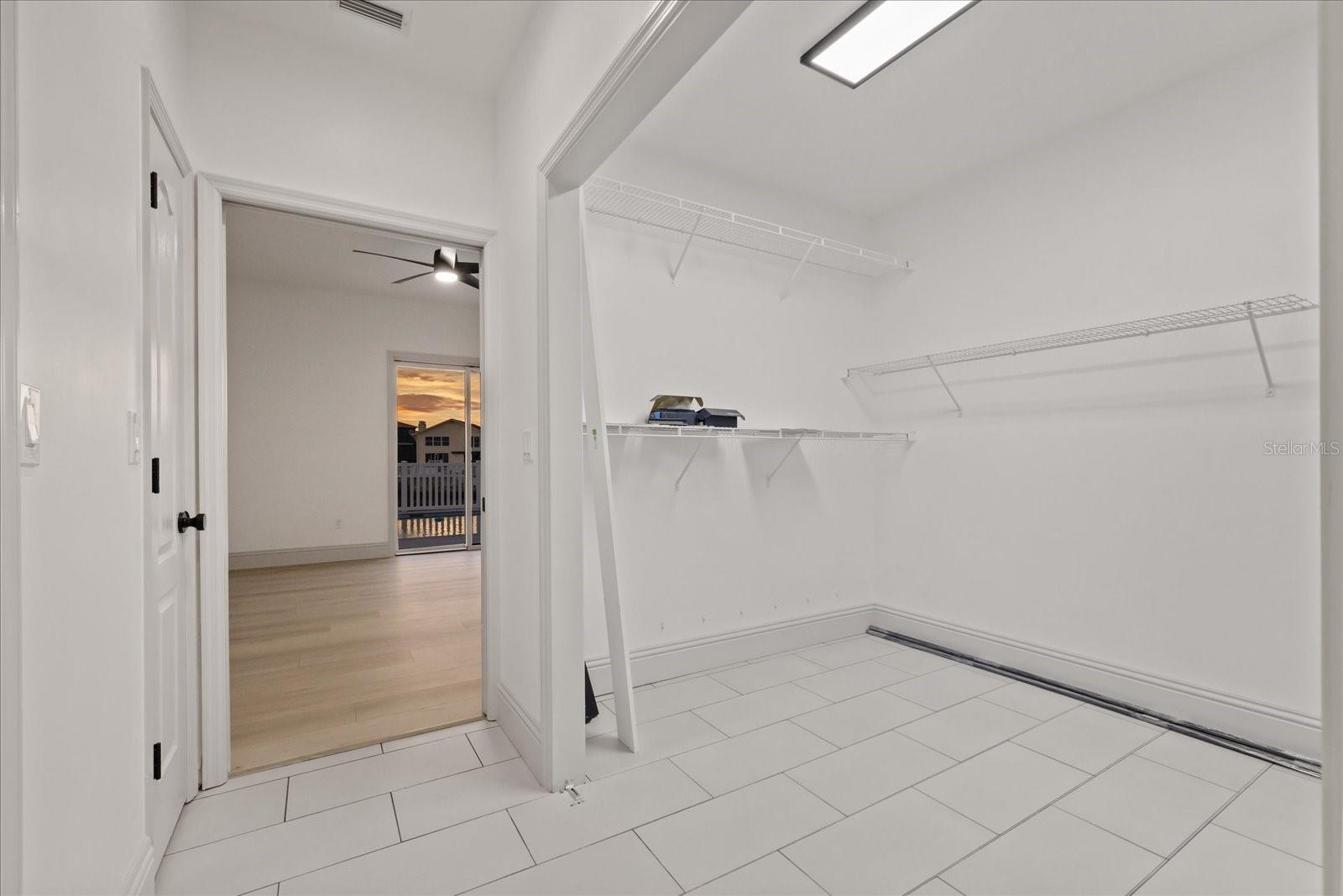6121 BAYSIDE DR — photo 46