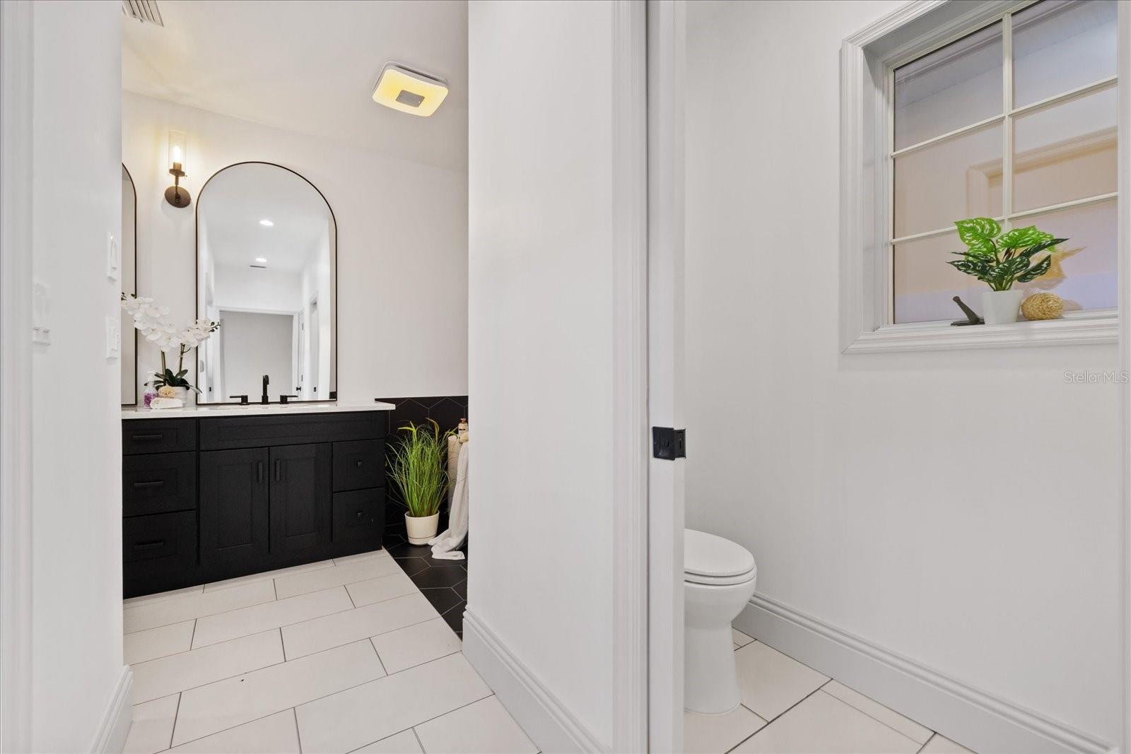 6121 BAYSIDE DR — photo 40