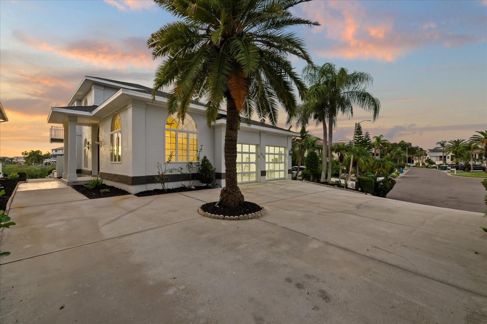 6121 BAYSIDE DR — photo 69